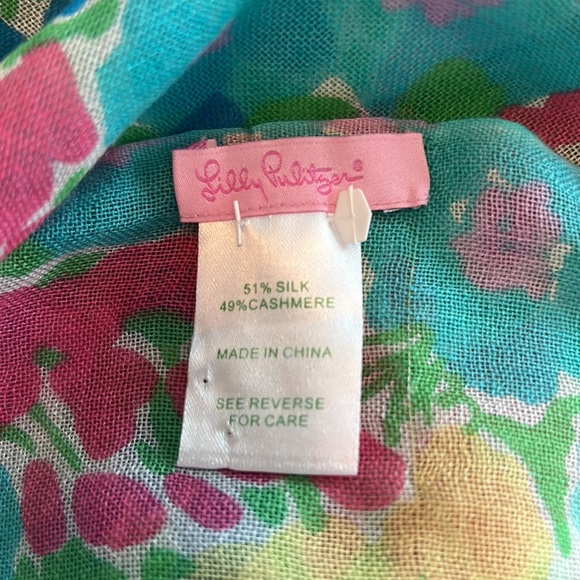 🎉HP🎉Lilly Pulitzer Murfee Silk/Cashmere Scarf - Picture 4 of 11
